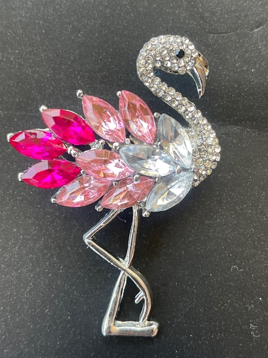 None Jewelry - Crystal Flamingo Brooch Pin — Pink and Clear